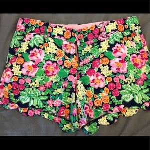 Lilly Pulitzer Scalloped Shorts